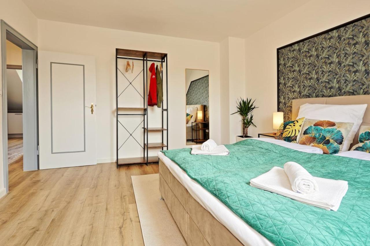 Near Messe! - Stay&Dream - 50Qm - City - Kitchen - Netflix 크레펠트 외부 사진